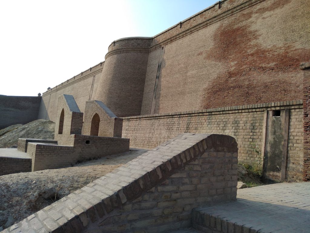 Bathinda Fort Amritsar tourist places In Hindi 