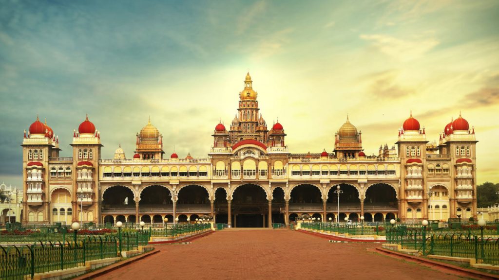 Mysore Palace Mysore Ka Pramukh Paryatan Sthal In Hindi