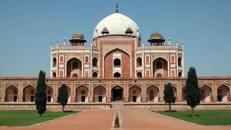 Humayun Tomb places to visit in Delhi In Hindi 