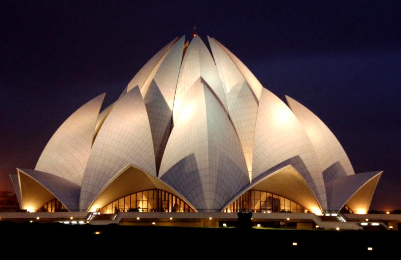 Lotus Temple Delhi Me ghumne ki jagah 