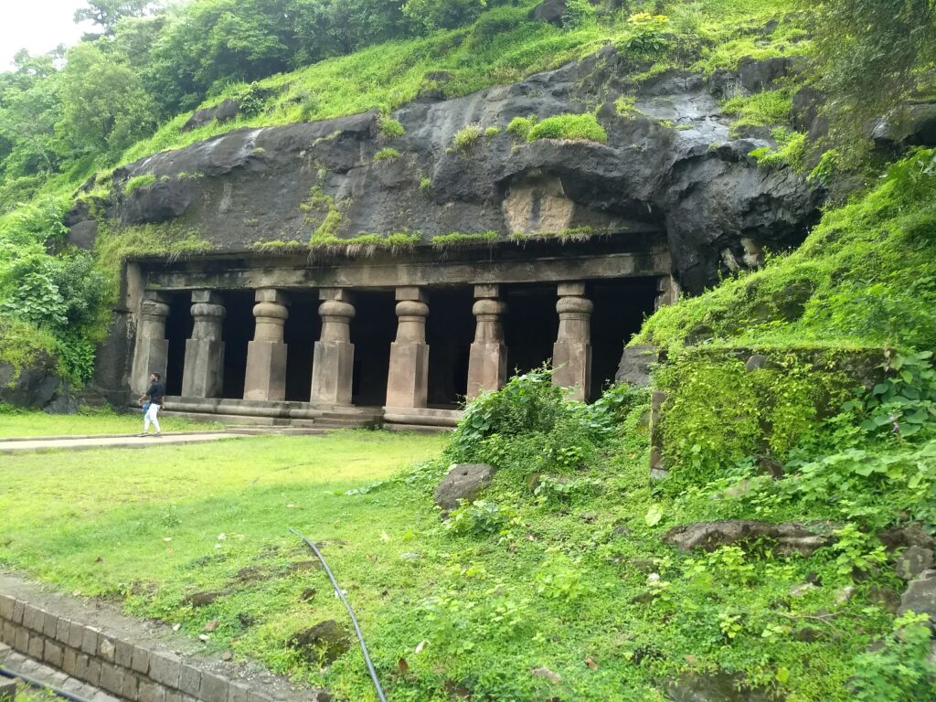 Elephant Caves Mumbai Tourist Places In Hindi