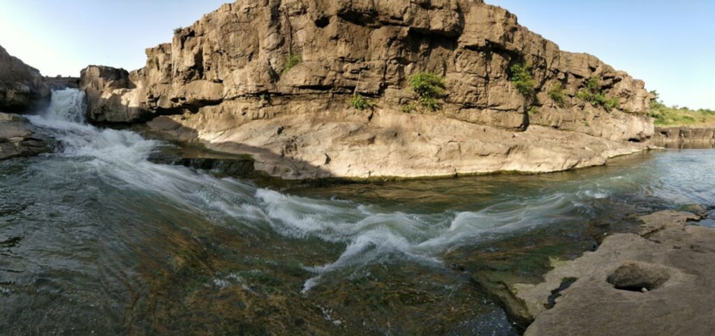 Someshwar Waterfall Nashik Tourist Places In Hindi