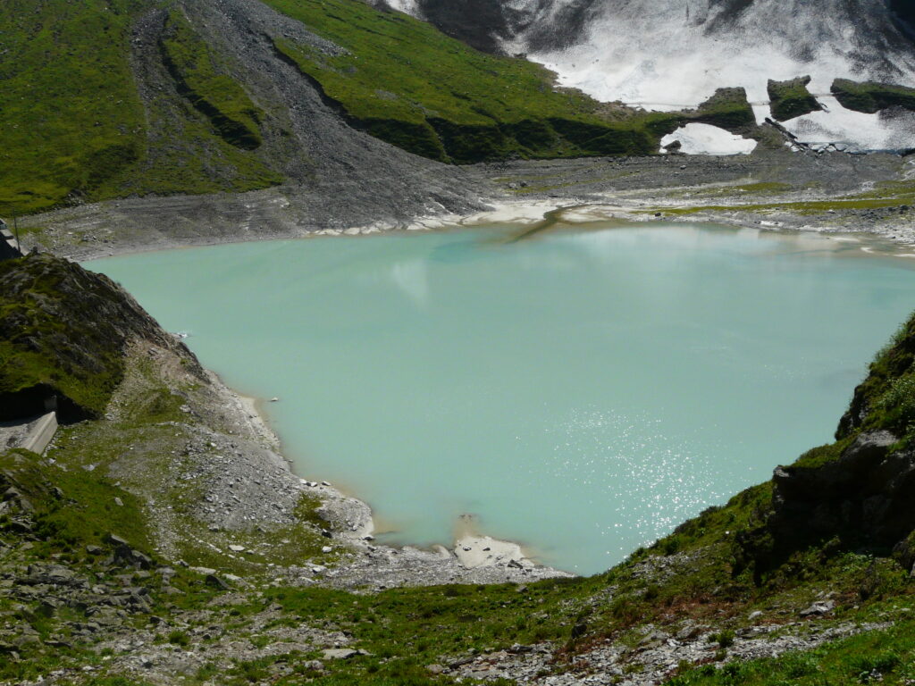 चोराबाडी झील केदारनाथ उत्तराखण्ड - Chorabari Lake Kedarnath Uttarakhand - Famous Chorabari Lake Information in Hindi