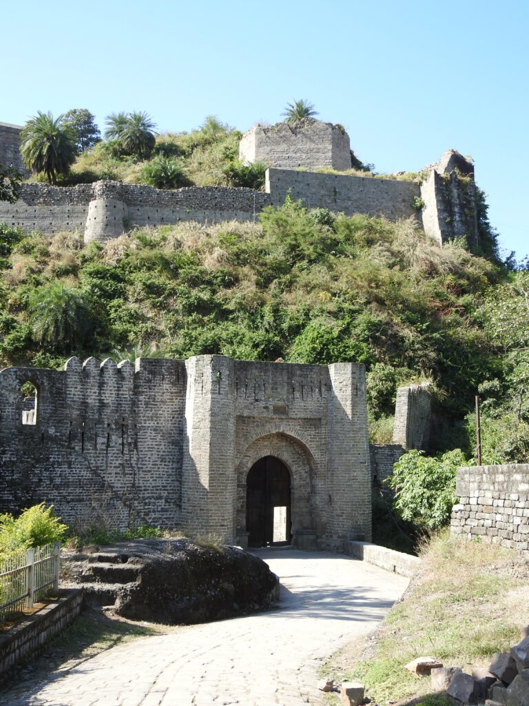 Kangra Fort Himachal Pradesh Tourism In Hindi